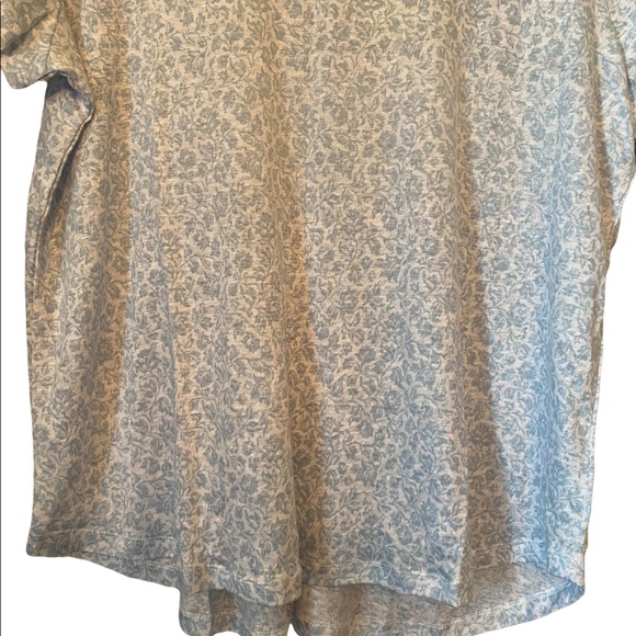 Joie 100% Linen Short Sleeve Blue and White Floral Top - Picture 3 of 13